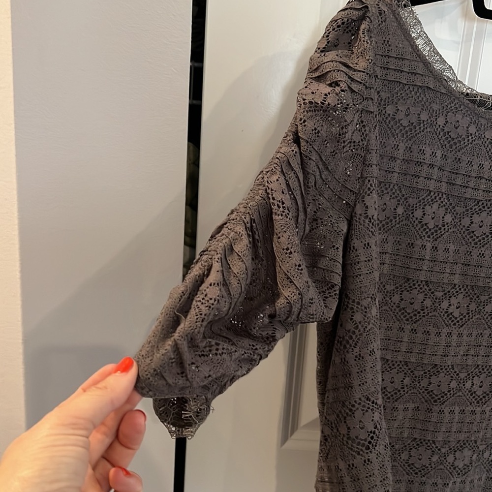 Joie Grey two layer lace top - Picture 3 of 9